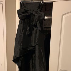 Adrianna Papell Hi Low black skirt